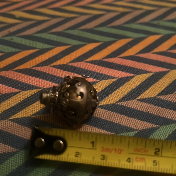 Pendant - Picture 3 of 3